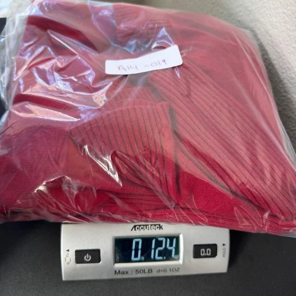 J Jill Red Long Sleeve Crew Neck Sweater Knit Top Women's Size M - Picture 7 of 7